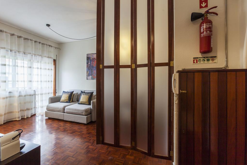 Apartment Camoes Deluxe Porto Buitenkant foto