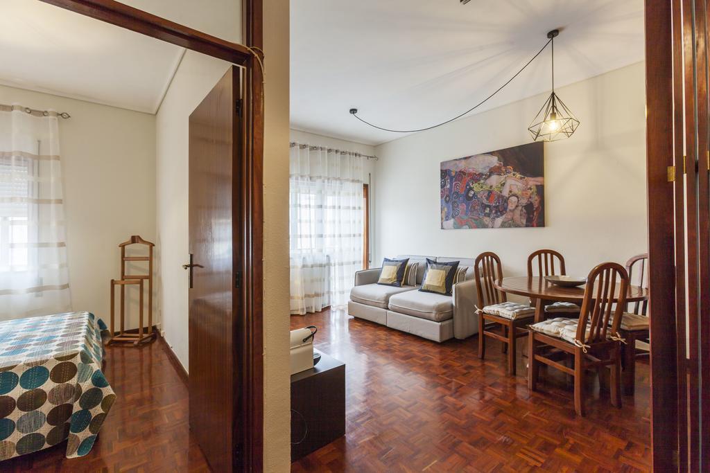 Apartment Camoes Deluxe Porto Buitenkant foto